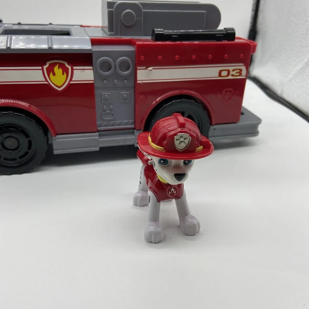 Paw Patrol Marshall Transforming Fire Truck Vehicle with Marshall Figure Red 03